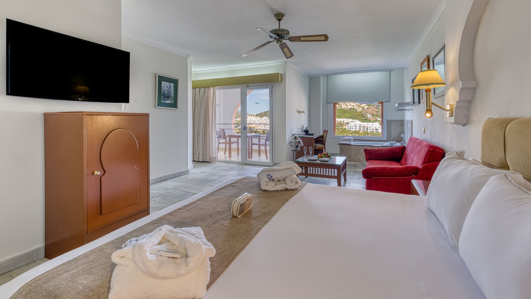 522_alta_playacalida Suite Junior.jpg